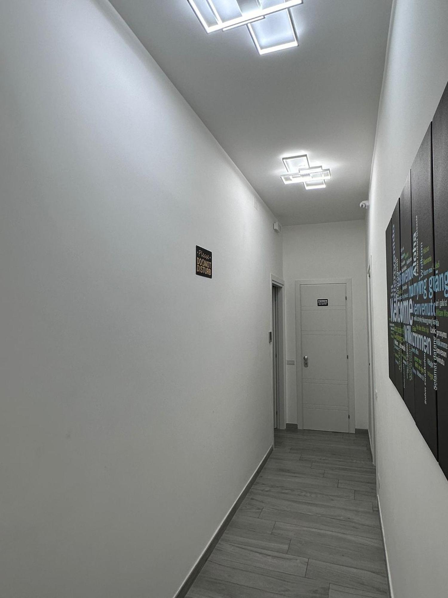 Roma Guesthouse Affittacamere Centro Citta' Softrooms-Metro' A 1 Metro 罗马 外观 照片