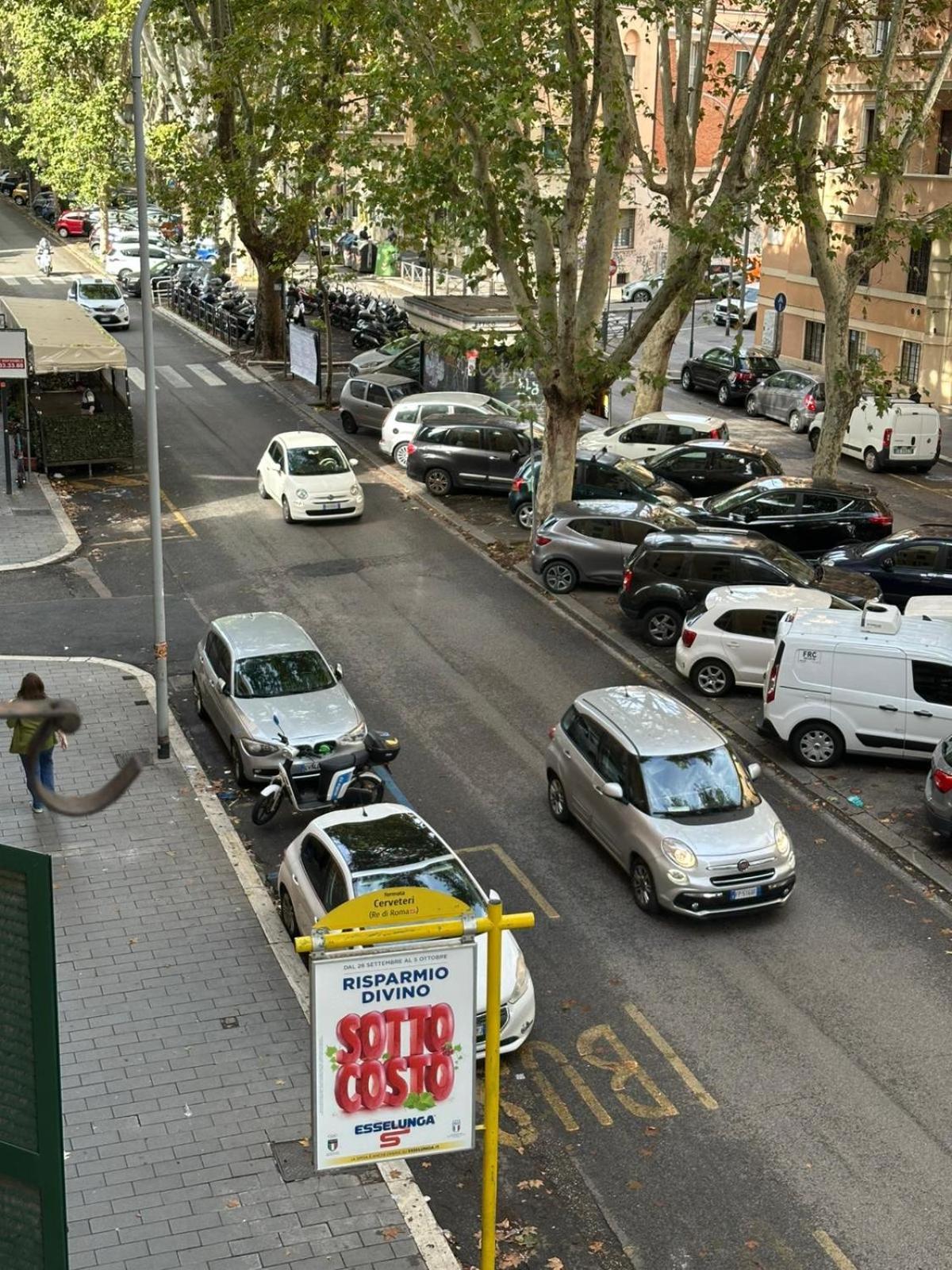 Roma Guesthouse Affittacamere Centro Citta' Softrooms-Metro' A 1 Metro 罗马 外观 照片
